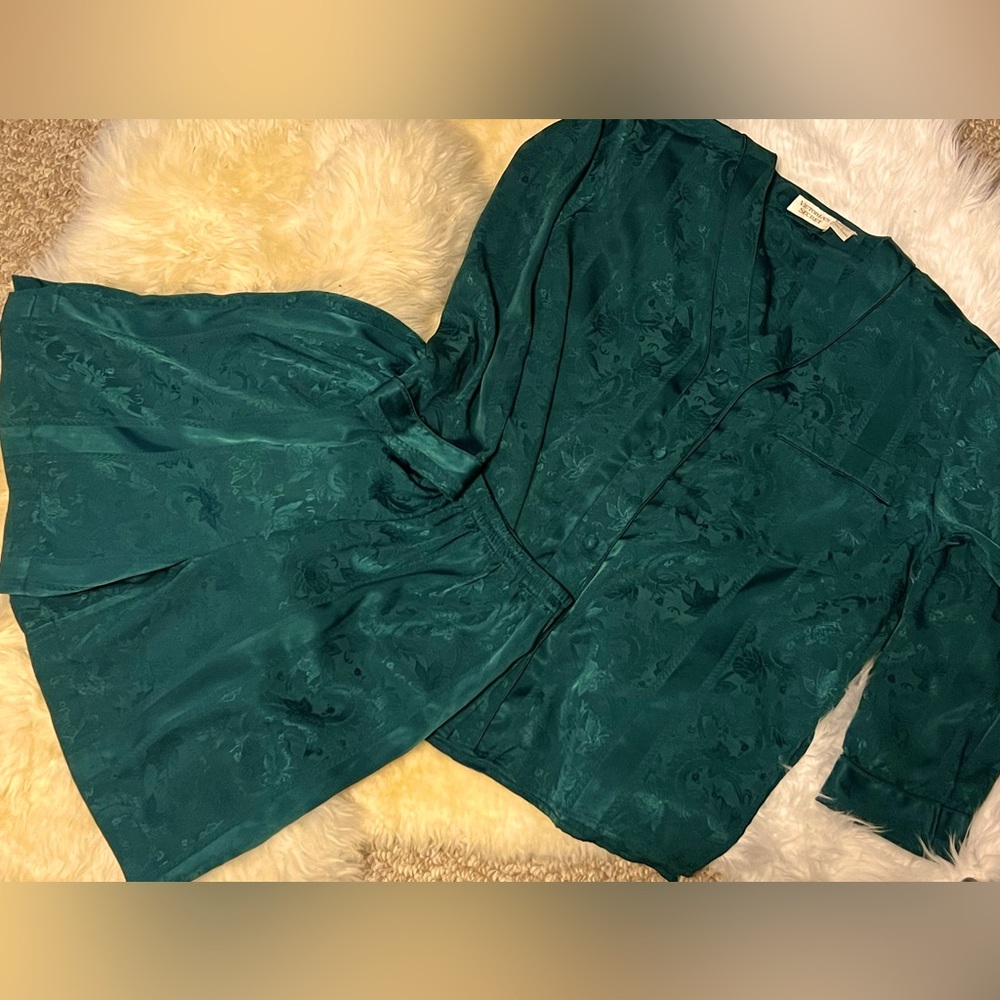 Vintage Victoria Secret Pjs🤫 Golden label